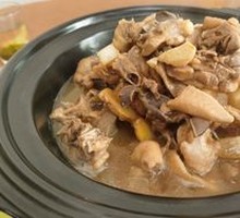 炖土鸡