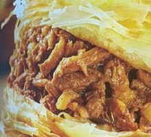 Freshly Roasted Meat in Flatbread