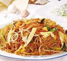 Stir-Fried Rice Noodles