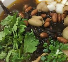 Fatty Intestine Black Mushroom Spicy Rice Noodles