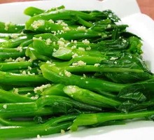 Stir-Fried Mustard Greens with Garlic
