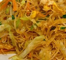 Stir-Fried Rice Noodles with Three Threads