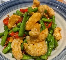 Crispy Fried Oil渣 with Green Beans