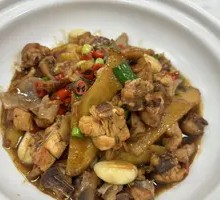 Stir-Fried Free-Range Chicken