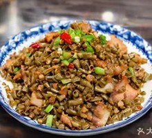 Stir-fried Meat with Green Beans