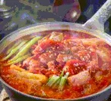 Spicy Beef Noodles in Hot Pot Style