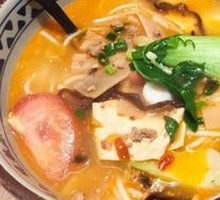 Yunnan Small Pot Rice Noodles