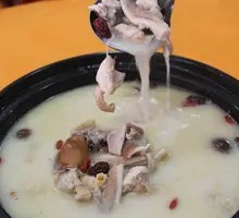 Chicken with Pig's Stomach