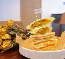 Flying Saucer Sandwich
