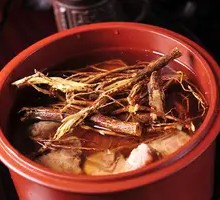 Five-fingered Mulberry Bone Soup