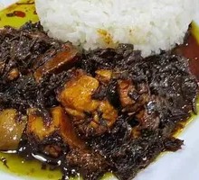Preserved Vegetable Braised Pork Rice