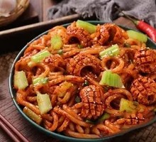 Sauce-Flavored Squid Flowers with Rice Noodles