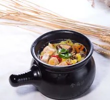 Pork Tripe Noodle Pot