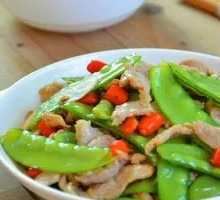 Snow Pea and Pork Rice