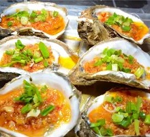 Large Charcoal-Grilled Oysters