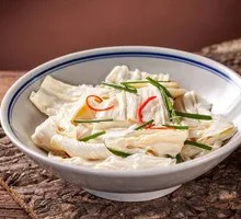 Cold-Soaked Tofu Skin Salad