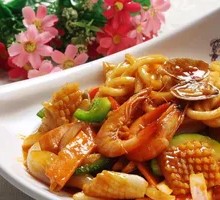 Seafood Stir-Fried Udon