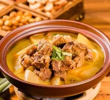 Braised Beef Shank with Radish