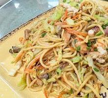 Seafood Stir-Fried Noodles