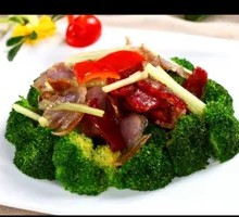 Broccoli Stir-Fried with Homemade腊味