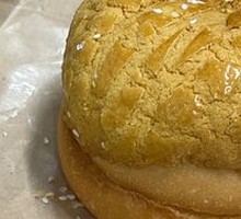 Pineapple Oil Sandwich