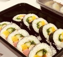 Purple Grass Rice Roll
