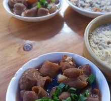 Steamed Mei Cai Pork Patties