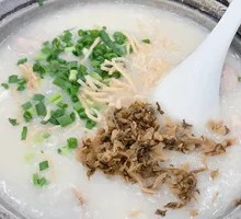 Mud Crab Meatball Porridge