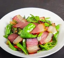 Spicy Pepper with Preserved Pork
