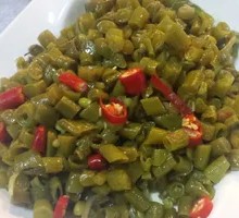 Sour Pickled Beans