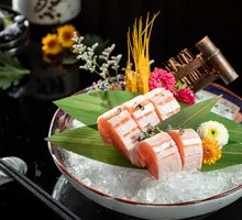Thick-cut Salmon Sashimi