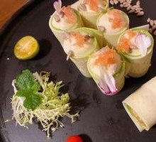 Zucchini and Burdock Roll