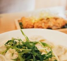 Clear Soup Handmade Green Vegetable Dumplings