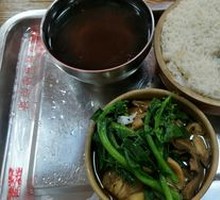 Stewed Chicken and Mushroom Rice