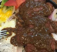 Grilled Beef on Iron Plate
