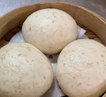 Golden Wheat Buns