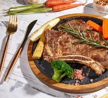 Prime Ribeye Steak with Bone