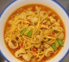 Sour Radish Stir-Fried Pork Intestines