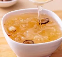 Red Date and Tremella Soup