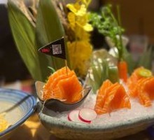 Salmon Sashimi