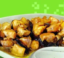 Braised Chicken Leg with Dried Mushrooms Rice