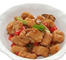 Stir-fried Pork with Fried Tofu Pockets