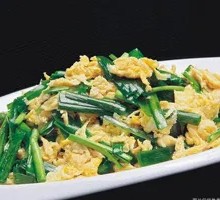 Stir-fried Eggs with Leeks