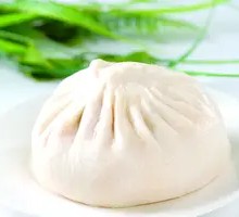 Radish Pork Dumplings