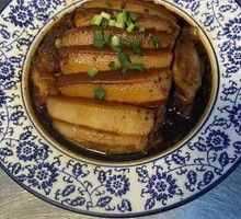 Sauce-Steamed Pork Belly