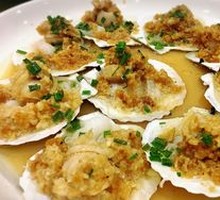 Steamed Scallop with Garlic and Vermicelli