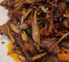 Braised Bamboo Shoots with Cured Pork