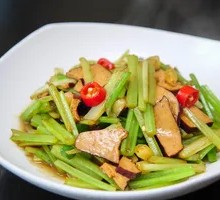 Celery with Tofu Sheets