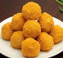 Cheesy Potato Balls with Stringy Cheese