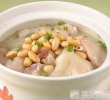 Braised Pork Trotter with Soybeans